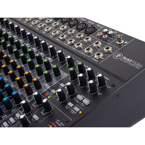 Mackie 1642 VLZ4 Case Bundle