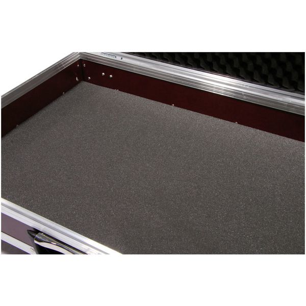 Thon Flex Cut Universal Case 1