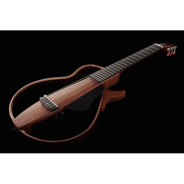 Yamaha SLG200N NA