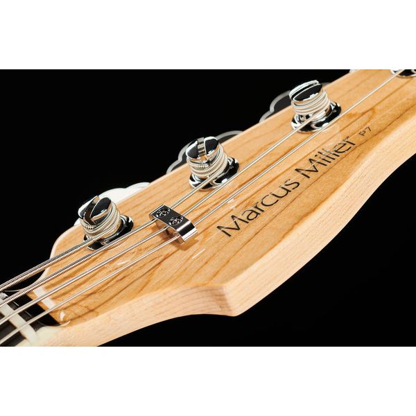 Marcus Miller P7 Alder 4 Black 2nd Gen