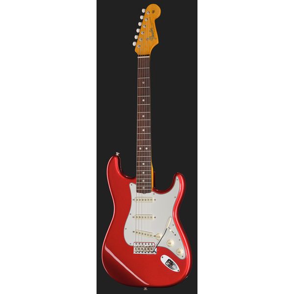 Fender AV II 65 Strat RW CAR