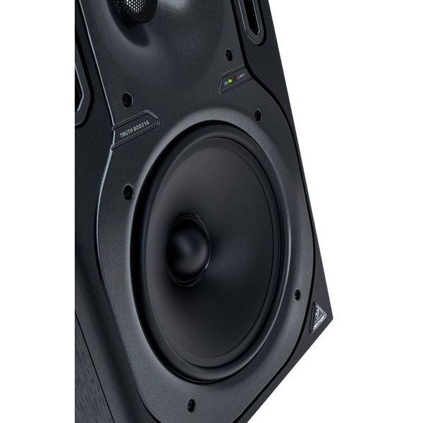 Behringer B2031A Truth