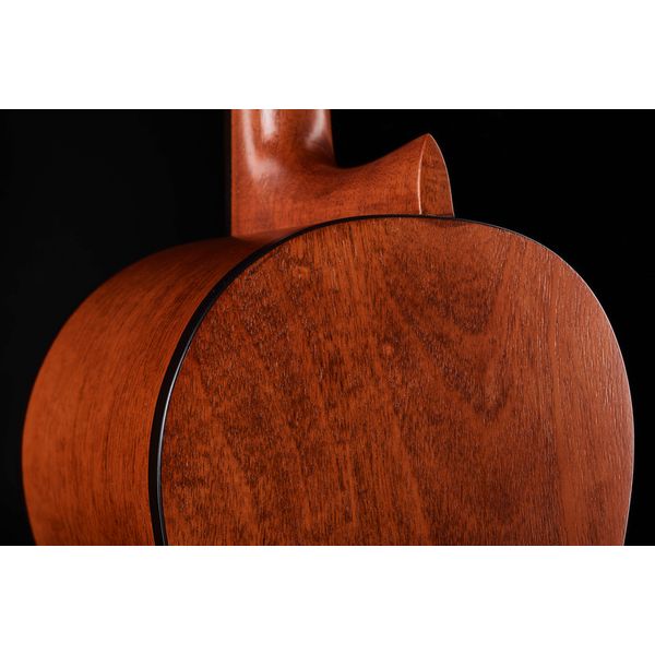 Gewa Student Natural Cedar 4/4