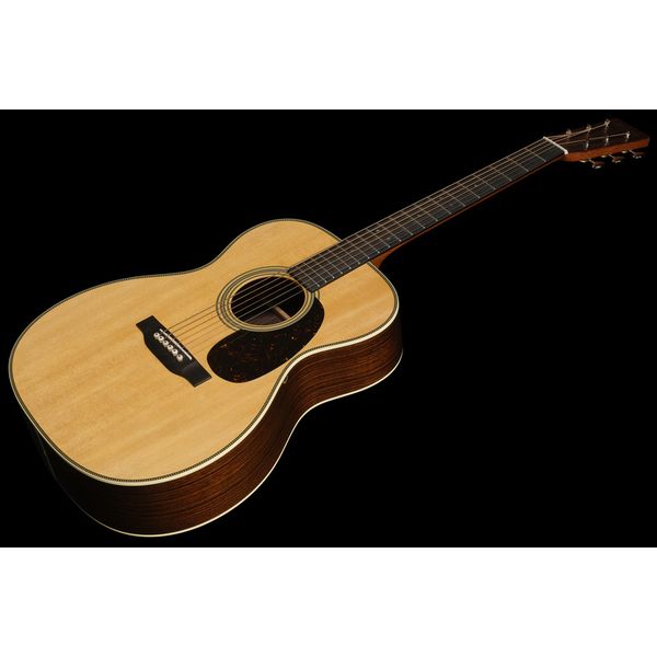 Martin Guitar 00028