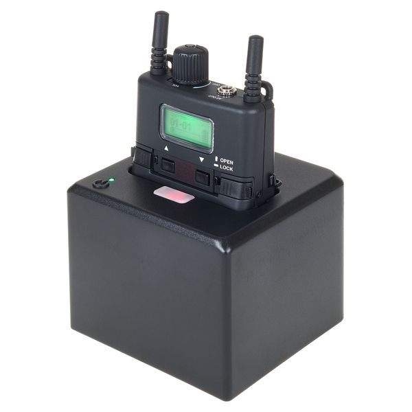 the t.bone IEM D2.4 Quattro Bundle