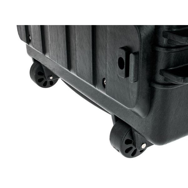 Explorer Cases 5823.B Black