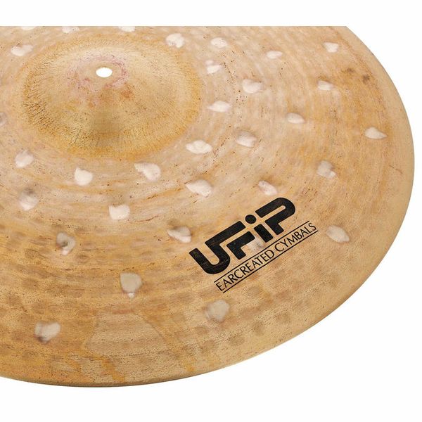 Ufip 20" Blast Extra Dry Crash