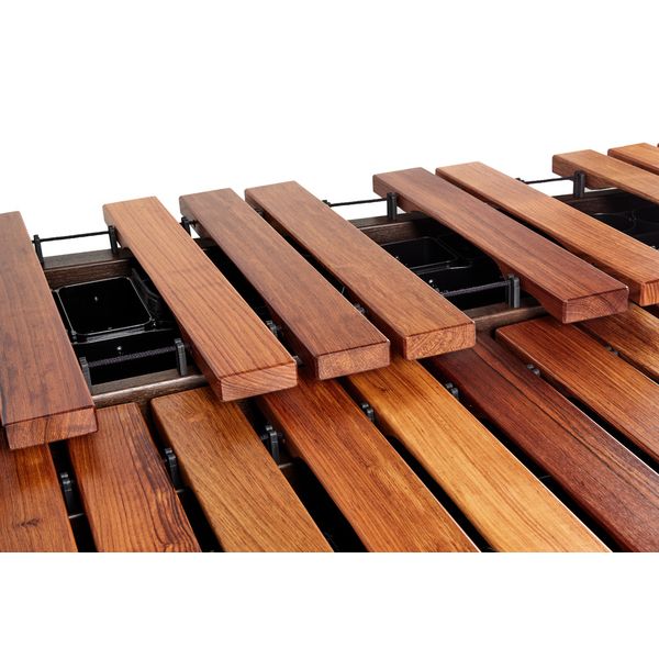 Adams MAHA50HA Alpha 443Hz E/MB