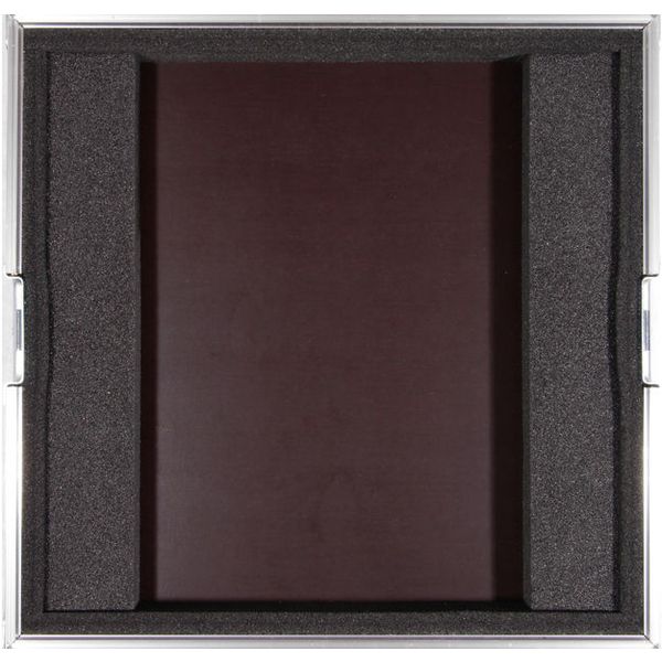 Thon Soundcraft Signature 12