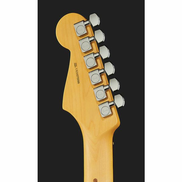 Fender AM Pro II Strat HSS MBL