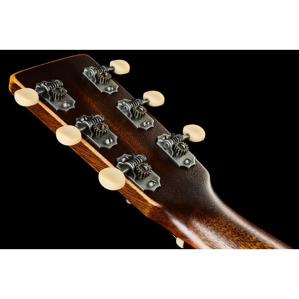 Martin Guitar 000-16 StreetMaster