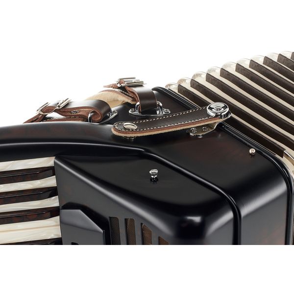 Beltuna Leader IV 120 GHV Walnut