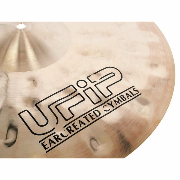 Ufip 18" Blast Series Crash