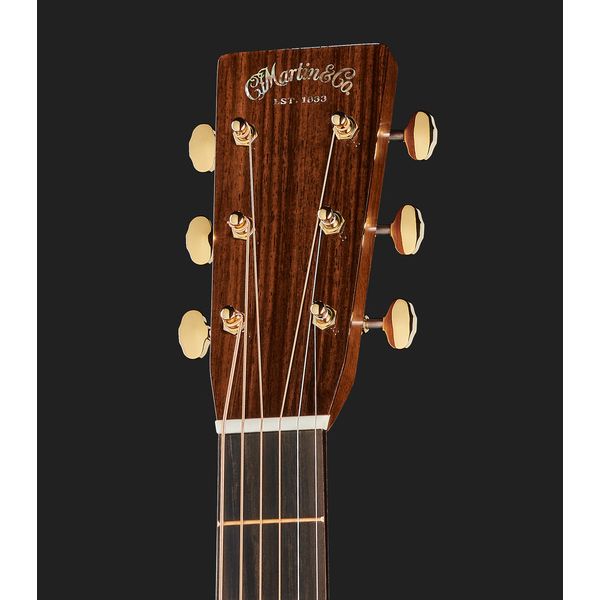 Martin Guitar OM-28 Modern Deluxe