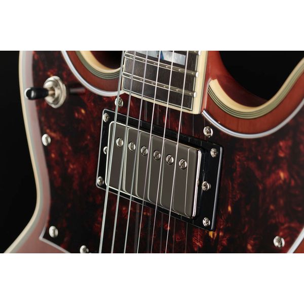 DAngelico Deluxe Brighton Matte Walnut