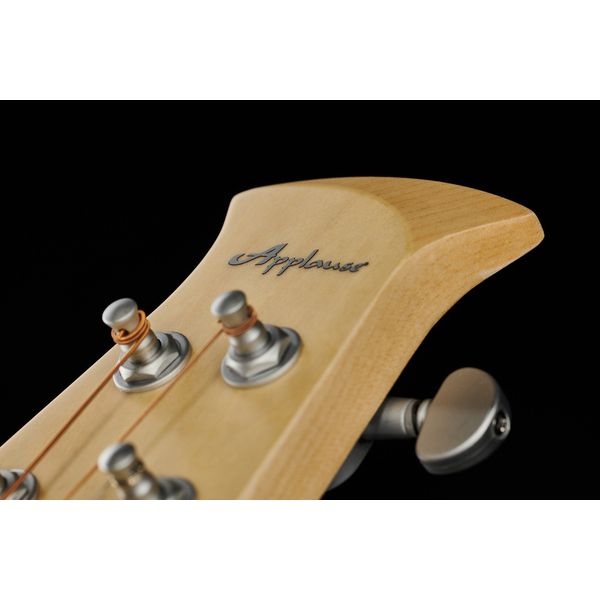 Applause Jump Slope Shoulder Celeste