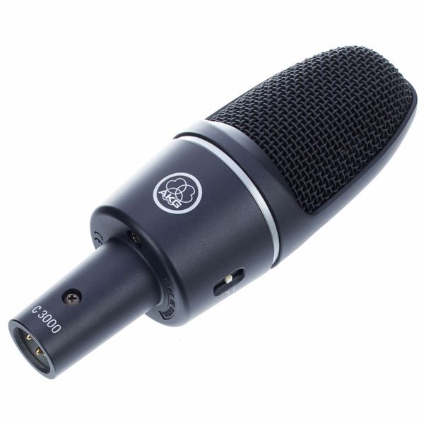 AKG C3000