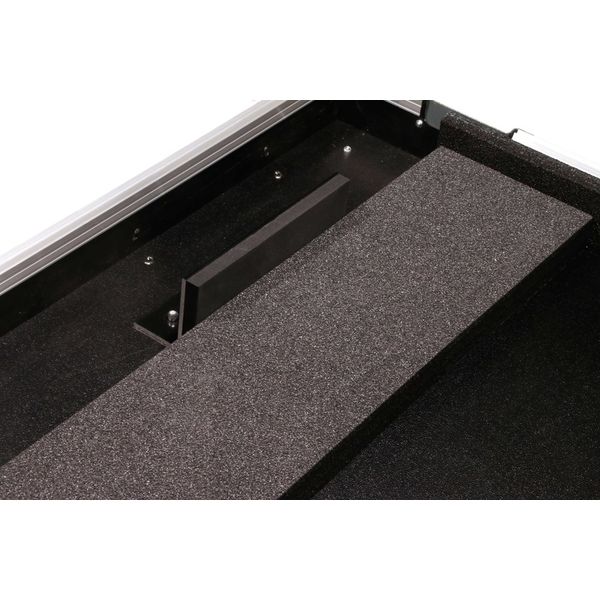 Thon Case Allen & Heath QU-6