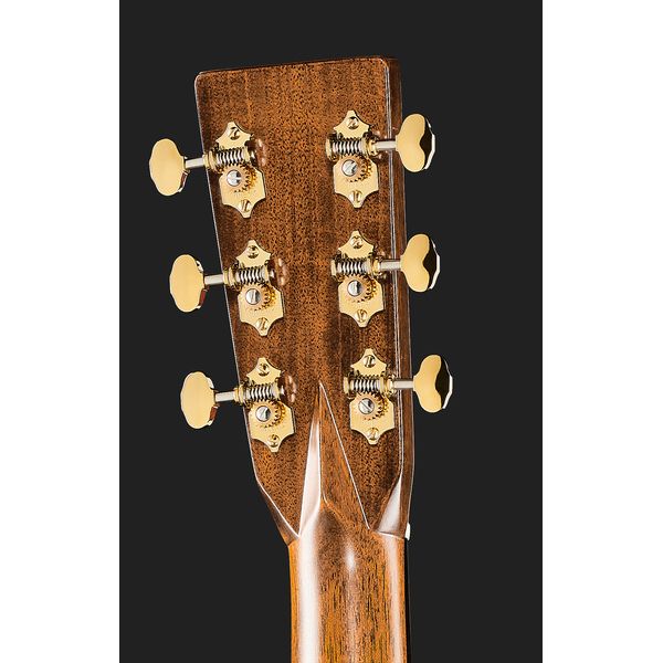 Martin Guitar D-28E Modern Deluxe