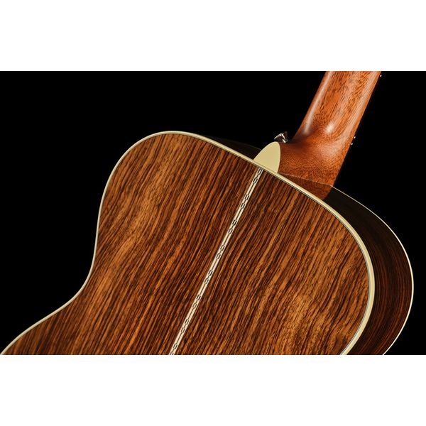 Martin Guitar OM28E LRB