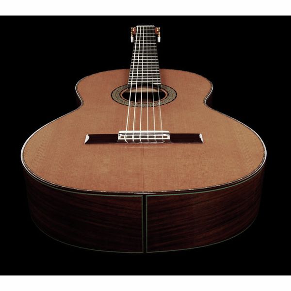 Amalio Burguet 2M Cedar w/Case