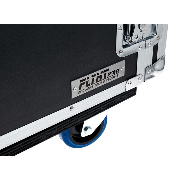 Flyht Pro Rack 12U Live 45 Wheels