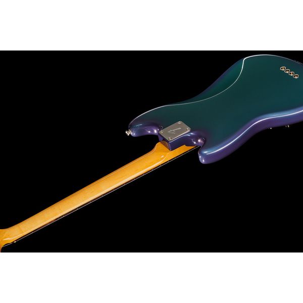 Fender Vintera II 70s Mustang Bass CB