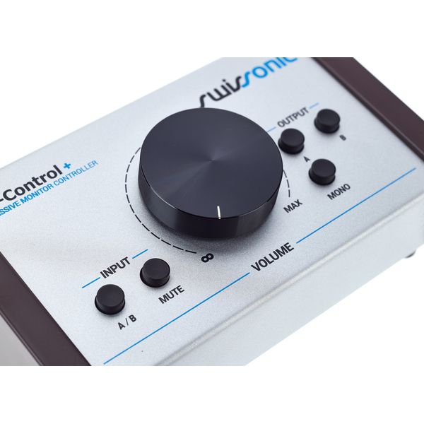 Yamaha HS 5 M-Control Bundle