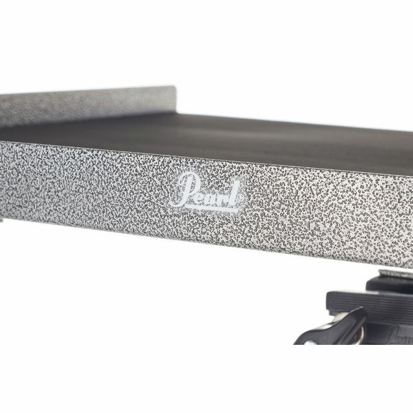 Pearl Aluminum Trap Table