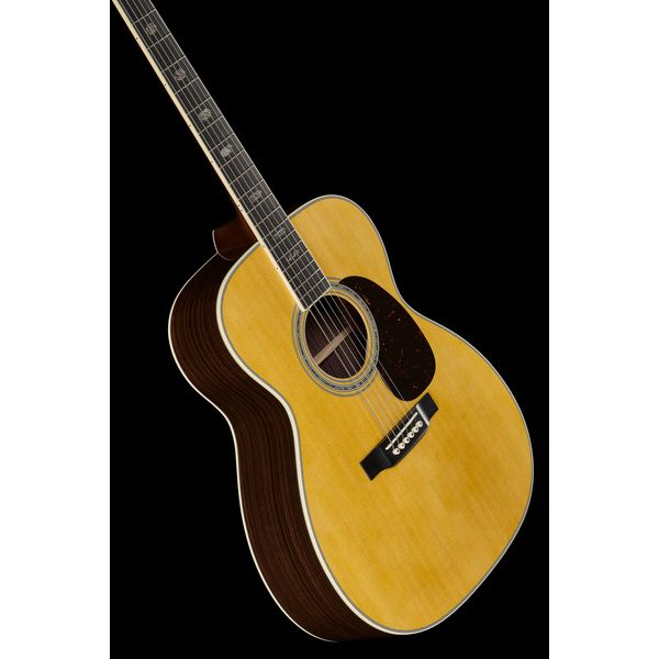 Martin Guitar J-40
