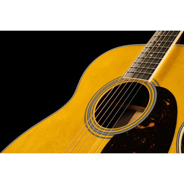 Martin Guitar M-36
