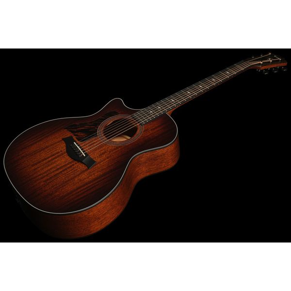 Taylor 324Ce LH V-Class Edgeburst