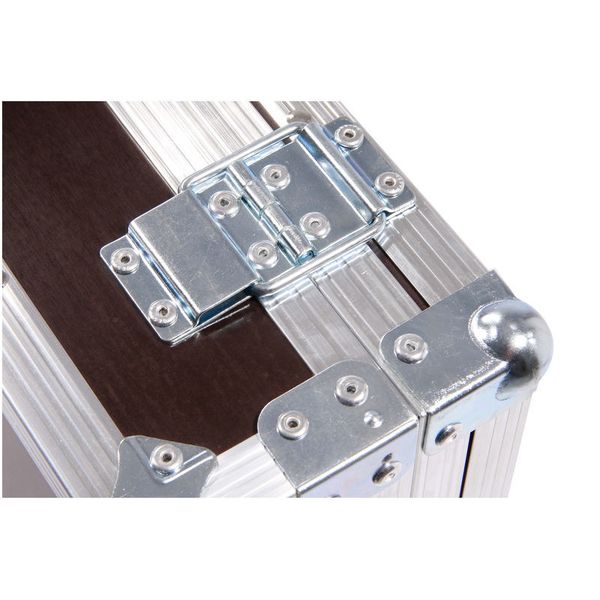 Thon Flex Cut Universal Case 1