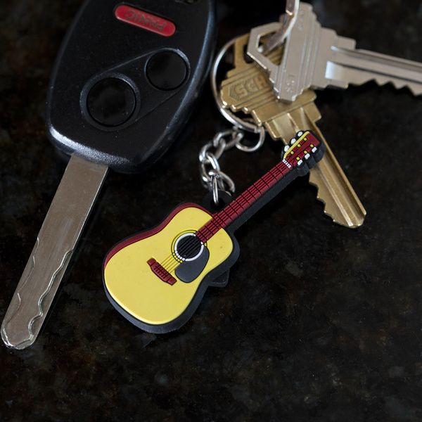 Martin Guitar D-28 Keychain