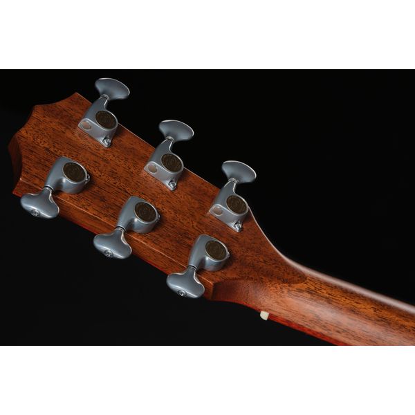 Taylor Custom #25: Le Rouge