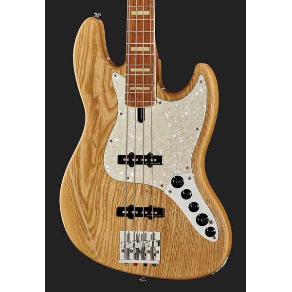 Marcus Miller V8-4 NT