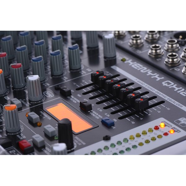 Behringer Xenyx QX1222USB Case Bundle