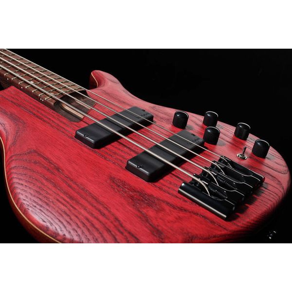 Cort B4 Element Open Pore Red