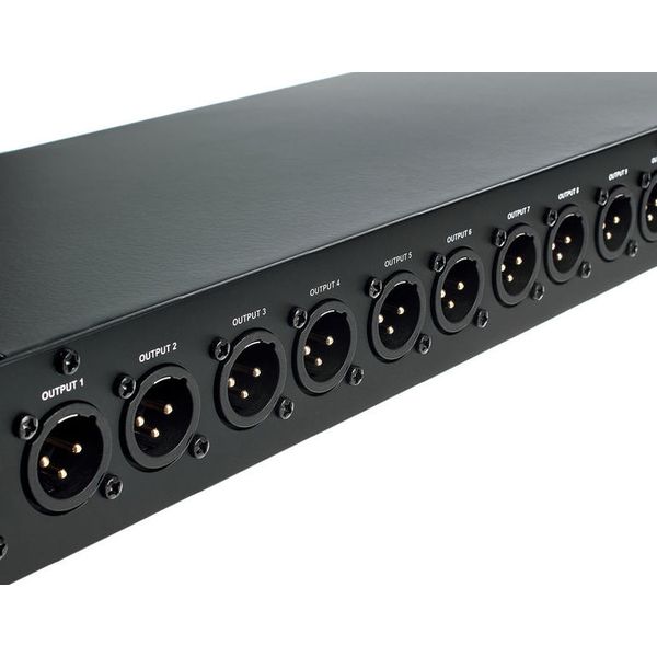 Millenium PB16 XLR Out