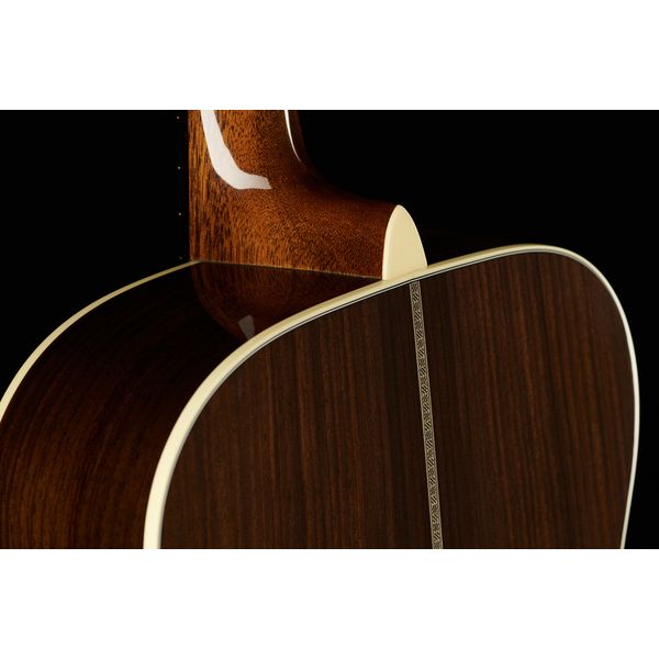 Martin Guitar 000-28EC Eric Clapton