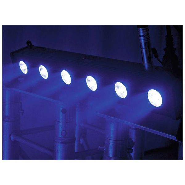 Eurolite LED Bar-6 QCL RGBW