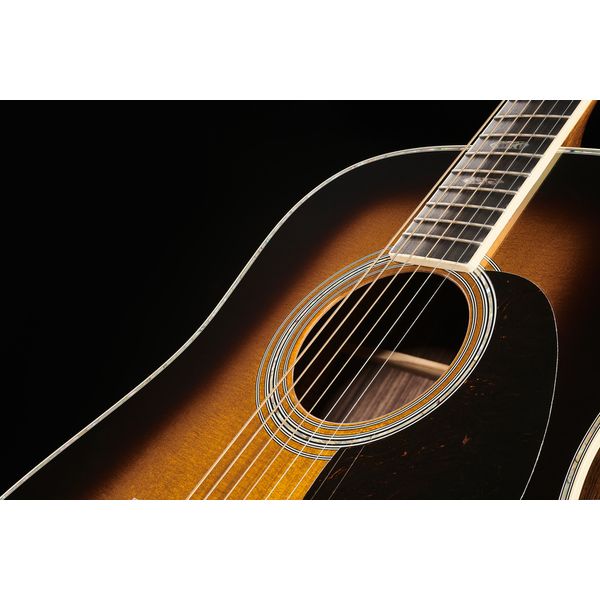 Martin Guitar D-41 Sunburst