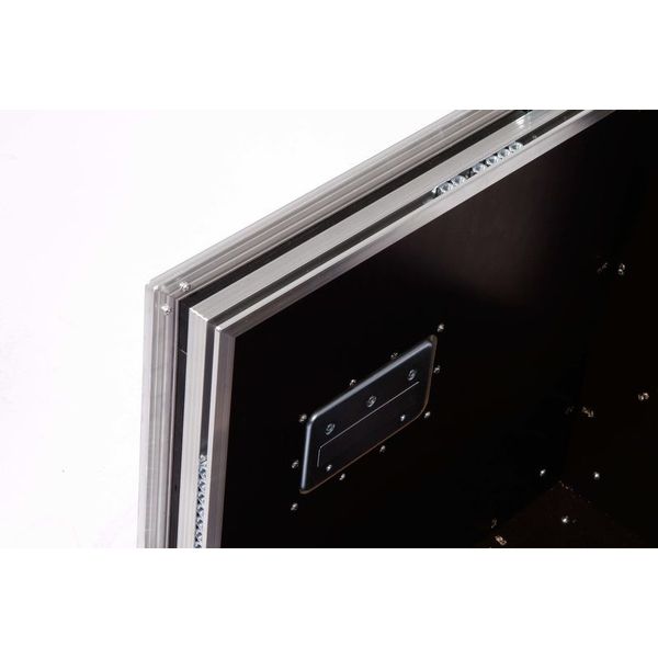 Thon L-Rack 10U Wheels