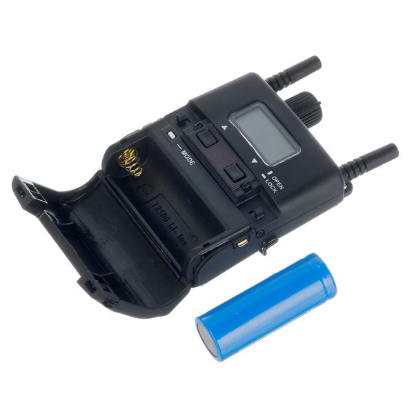 the t.bone IEM D2.4 Quattro Bundle