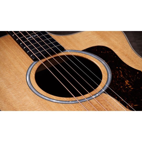 Taylor 214ce-K DLX