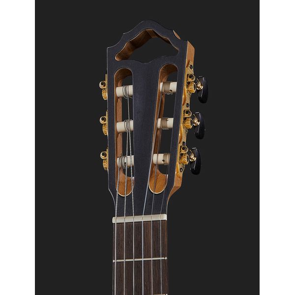 Höfner HM87-SE Master Classic Guitar