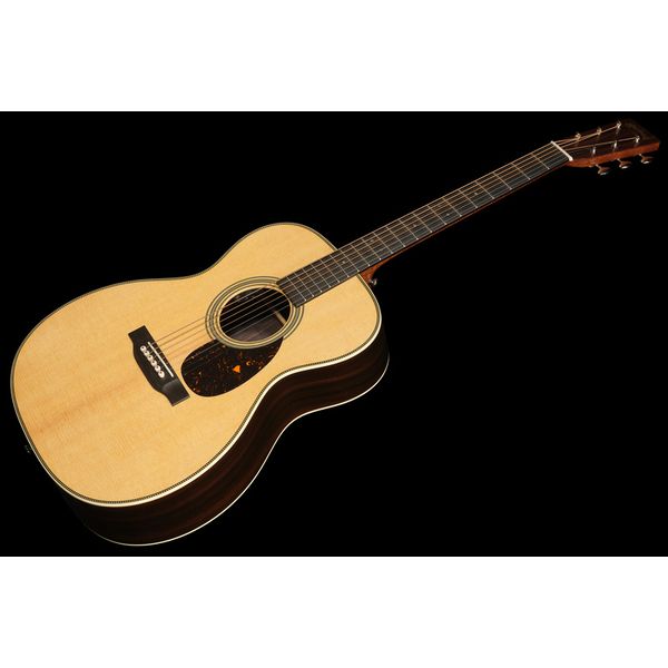 Martin Guitar OM28E