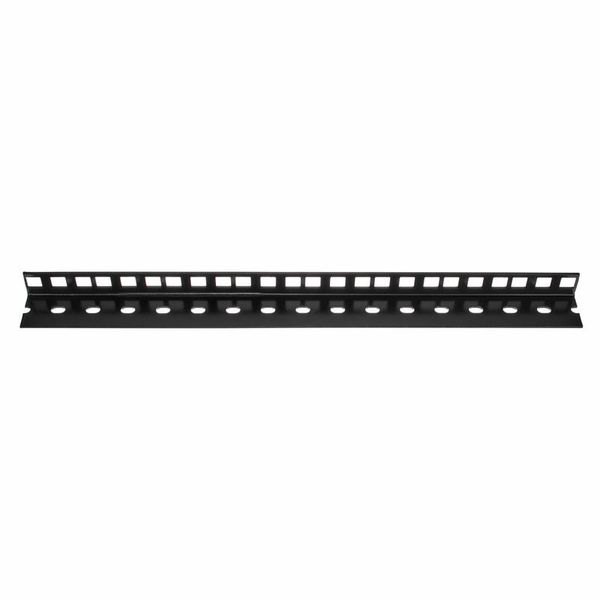 Adam Hall 61535B8 Rack Strip 8U blk