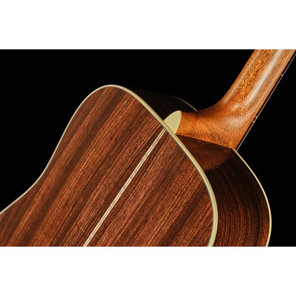 Martin Guitar D28 Sunburst