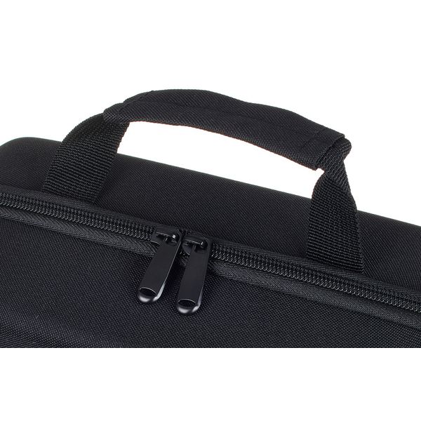 Shure SM 7 B EVA Case Bundle